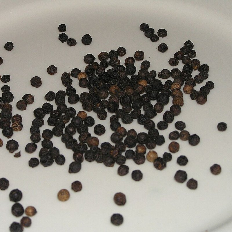 Black Pepper (Whole)