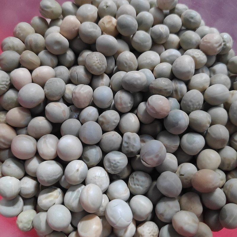 Dried Green Peas (Hara Matar)
