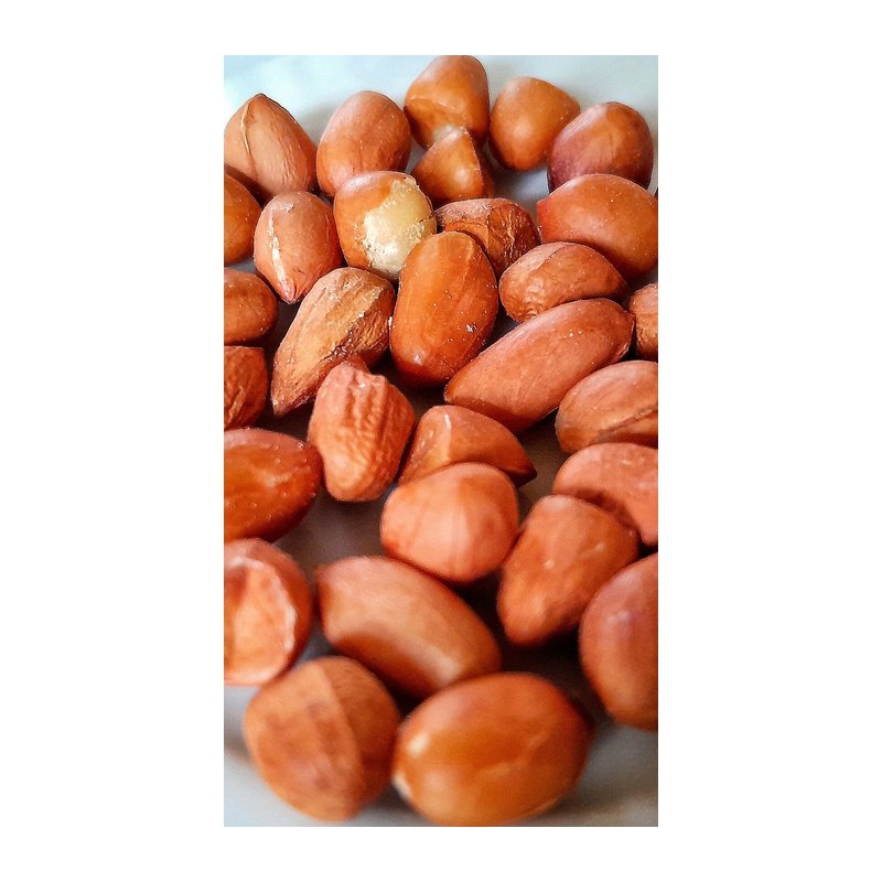 Peanuts (Raw)