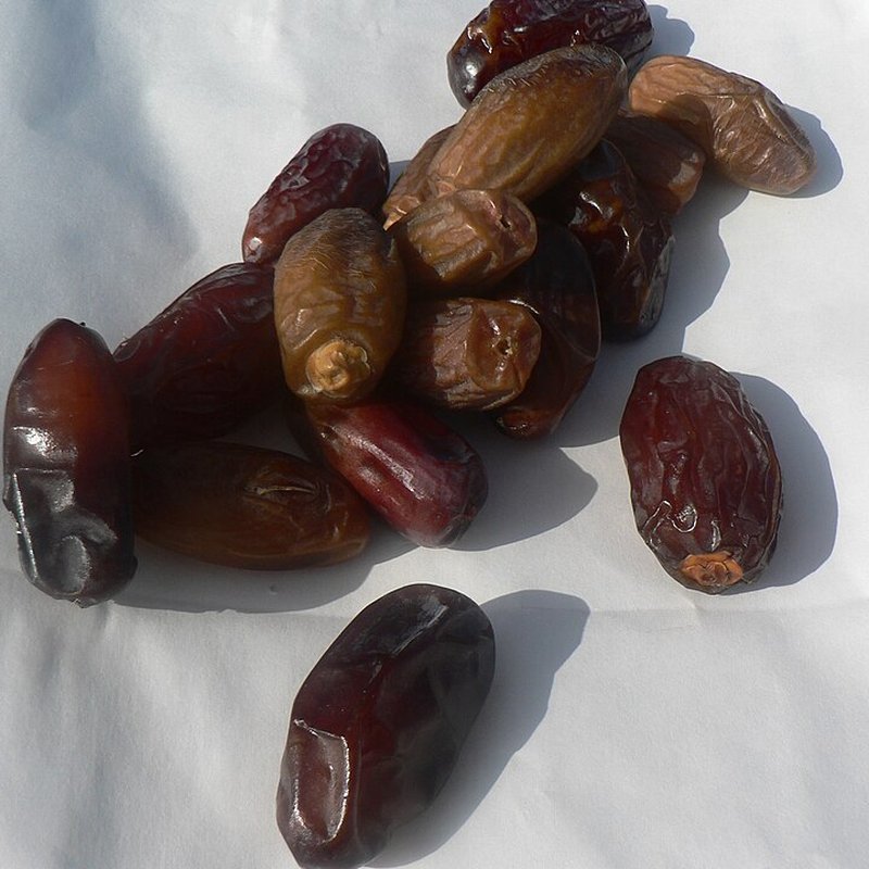 Seedless Dates