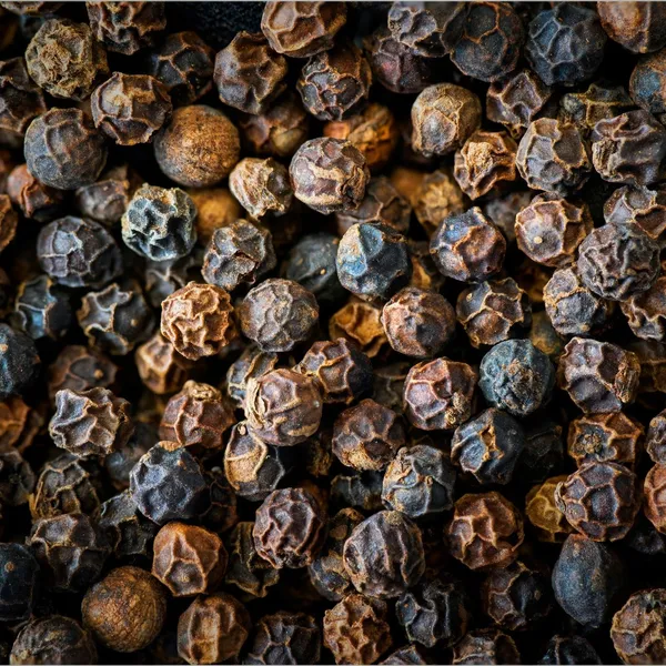 Black Pepper (Whole)
